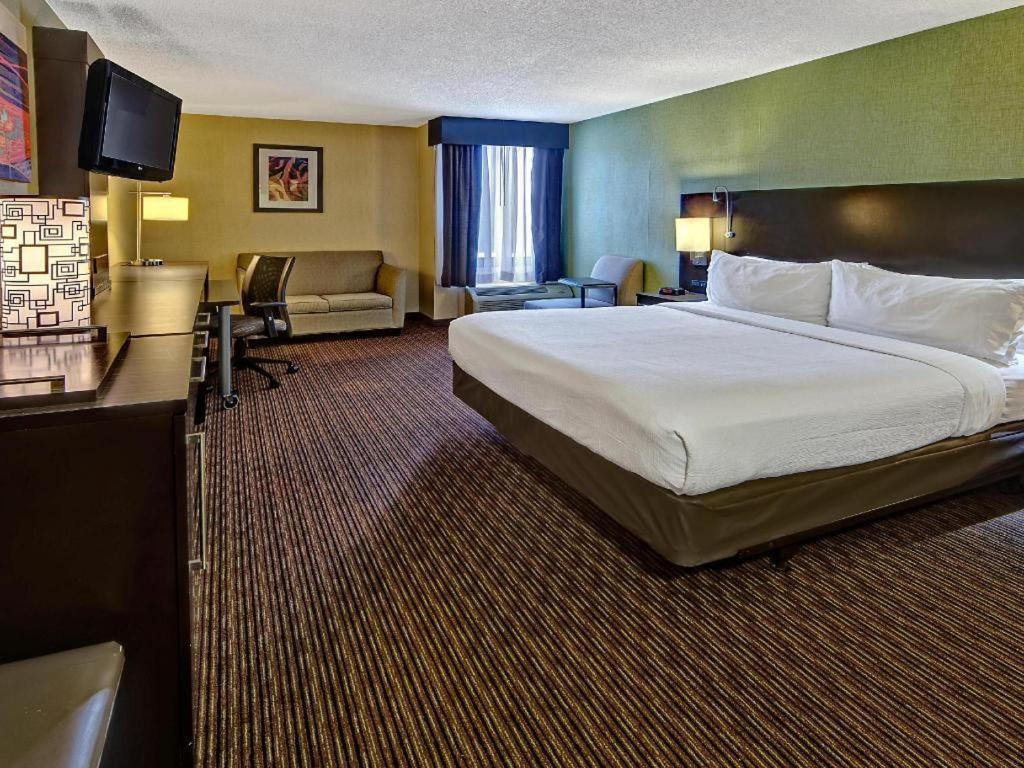 Clarion Hotel & Suites Conference Center Memphis Airport Eksteriør bilde