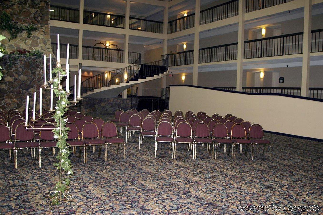 Clarion Hotel & Suites Conference Center Memphis Airport Eksteriør bilde